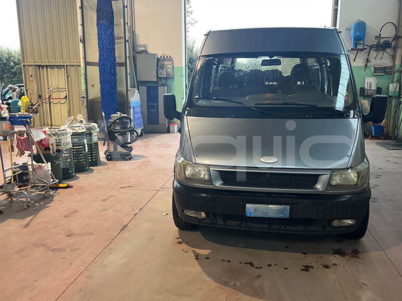 Ford Transit - Minibus, Passenger van: picture 2 Ford Transit - Minibus, Passenger van: picture 2
