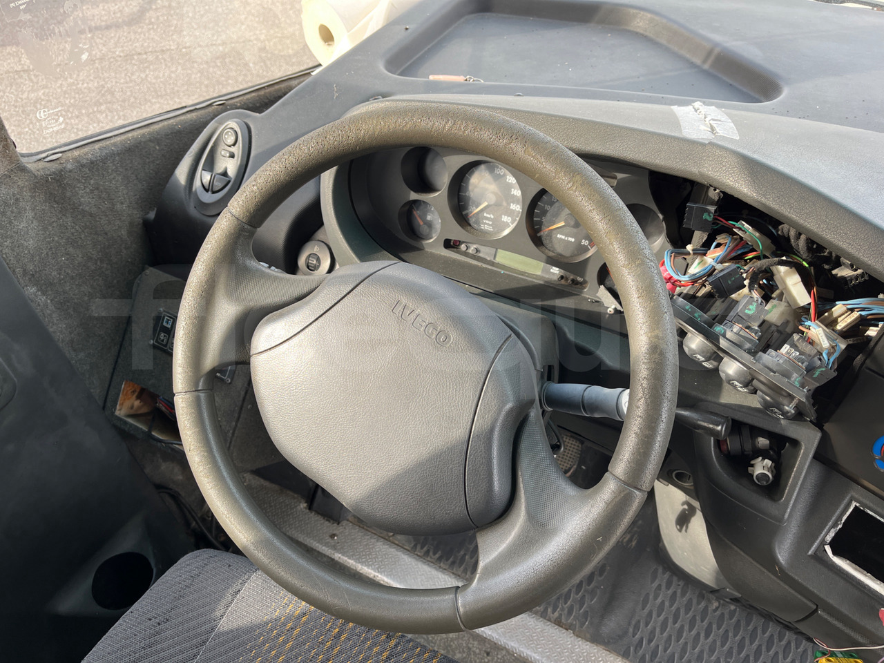 School bus Iveco Cacciamali: picture 18