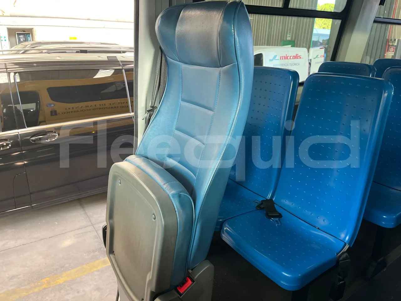 School bus Iveco Daily: picture 16