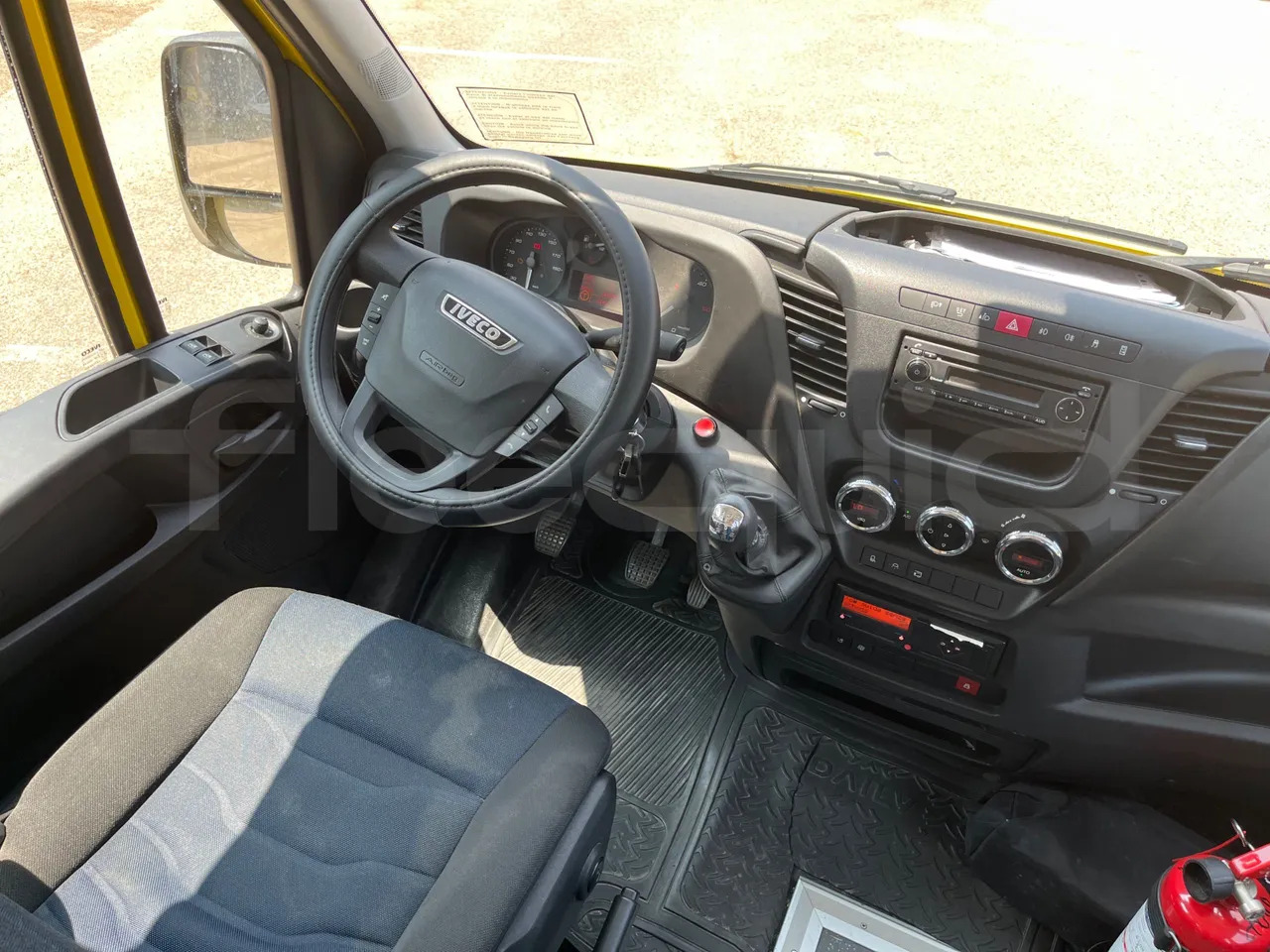 School bus Iveco Daily: picture 16