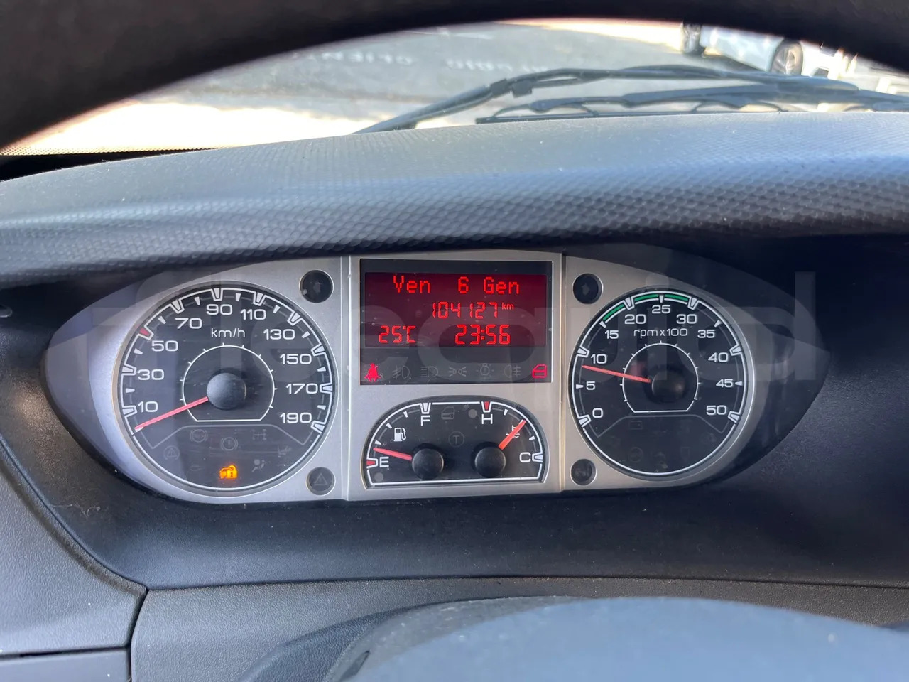 Iveco Daily - Suburban bus: picture 3 Iveco Daily - Suburban bus: picture 3