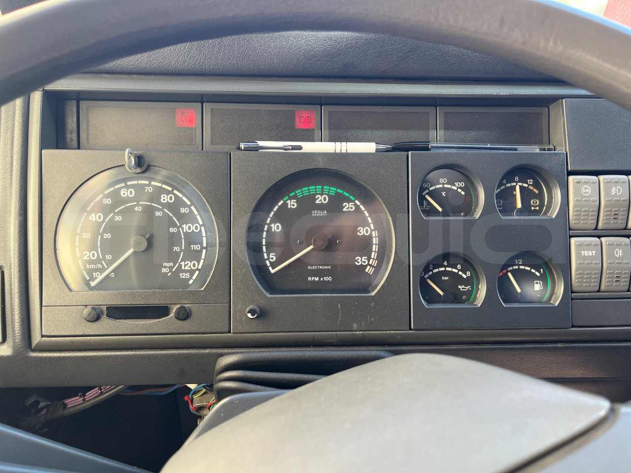 Iveco E24 - Coach: picture 3 Iveco E24 - Coach: picture 3