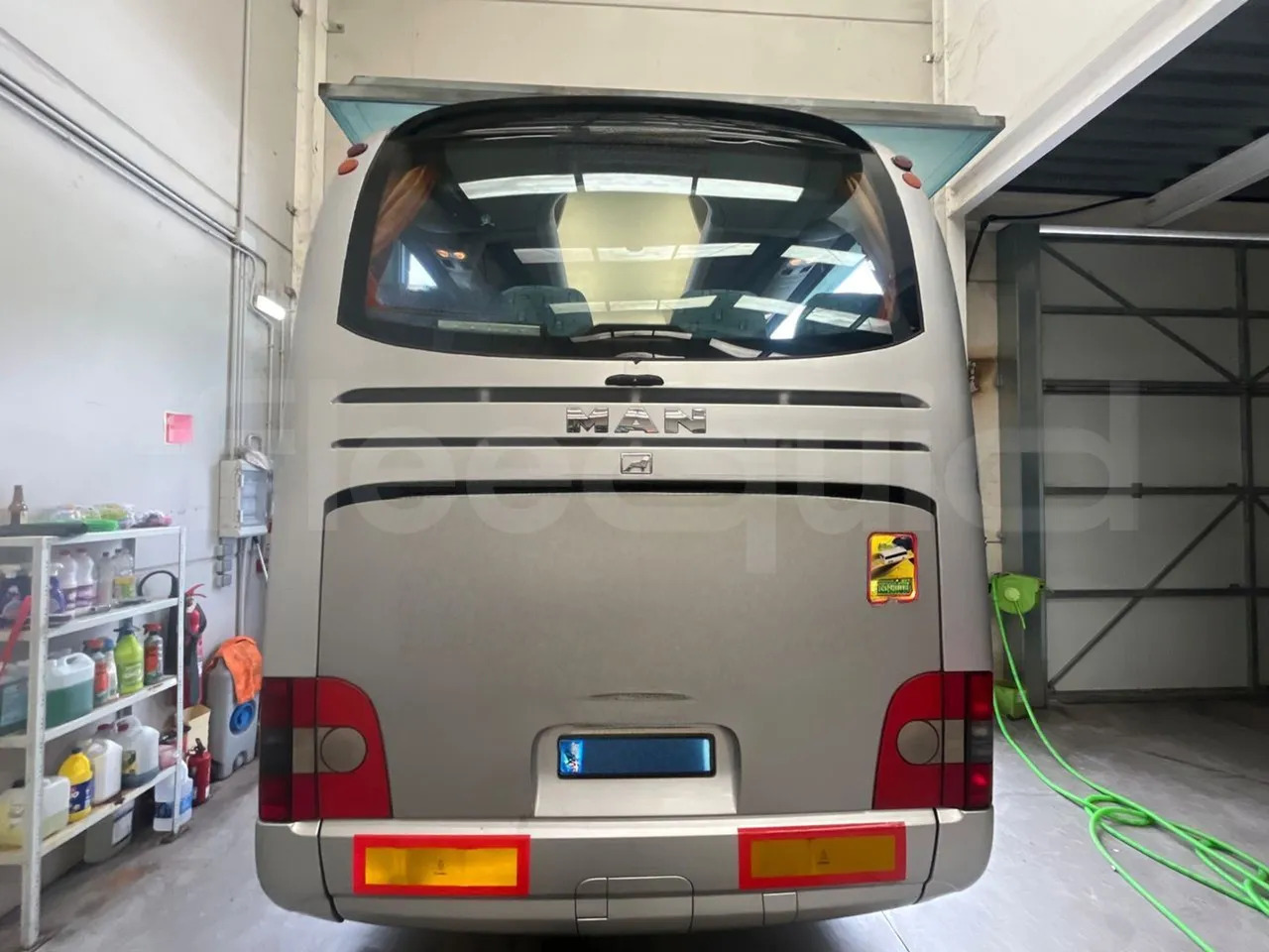 Man Lion's Coach - Coach: picture 5 Man Lion's Coach - Coach: picture 5