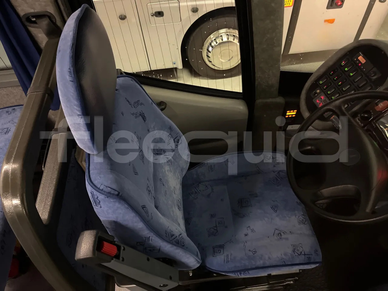 Coach Mercedes-Benz MB 818 S: picture 17 Coach Mercedes-Benz MB 818 S: picture 17