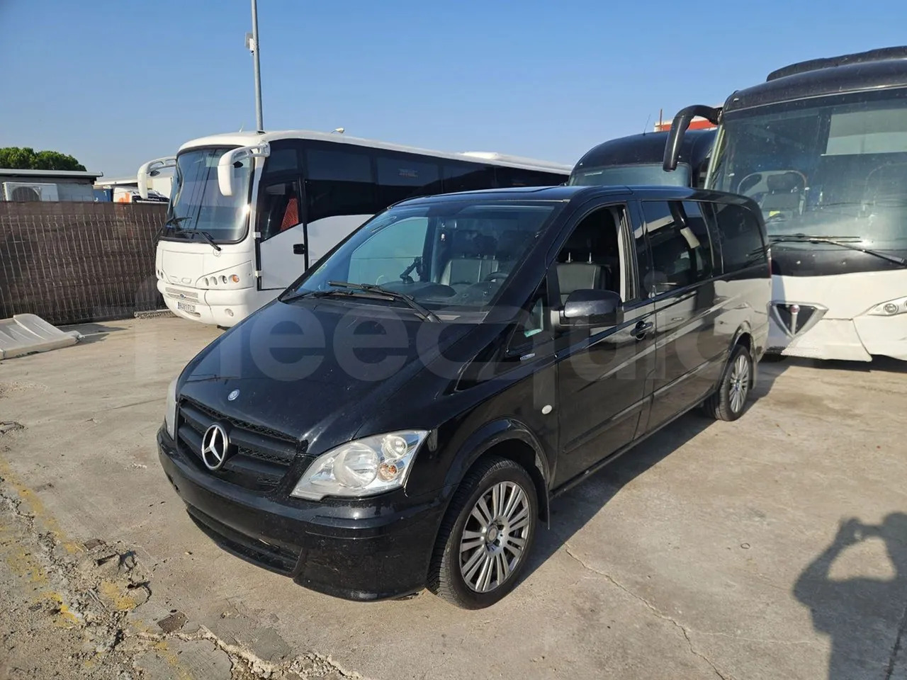 Mercedes-Benz Vito Tourer - Minibus, Passenger van: picture 4 Mercedes-Benz Vito Tourer - Minibus, Passenger van: picture 4