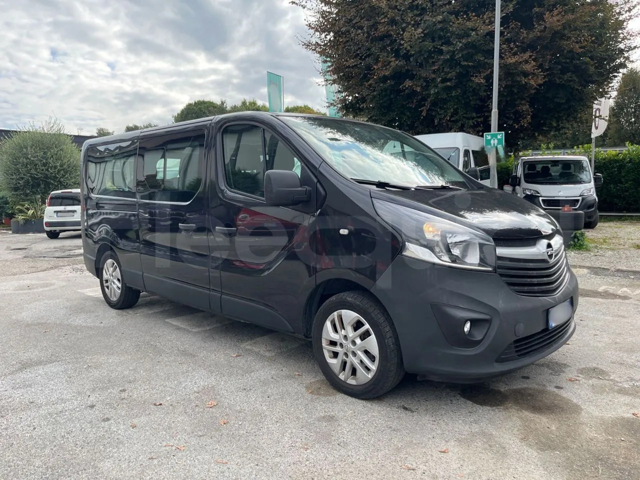 Opel Vivaro - B - Passenger van: picture 1 Opel Vivaro - B - Passenger van: picture 1