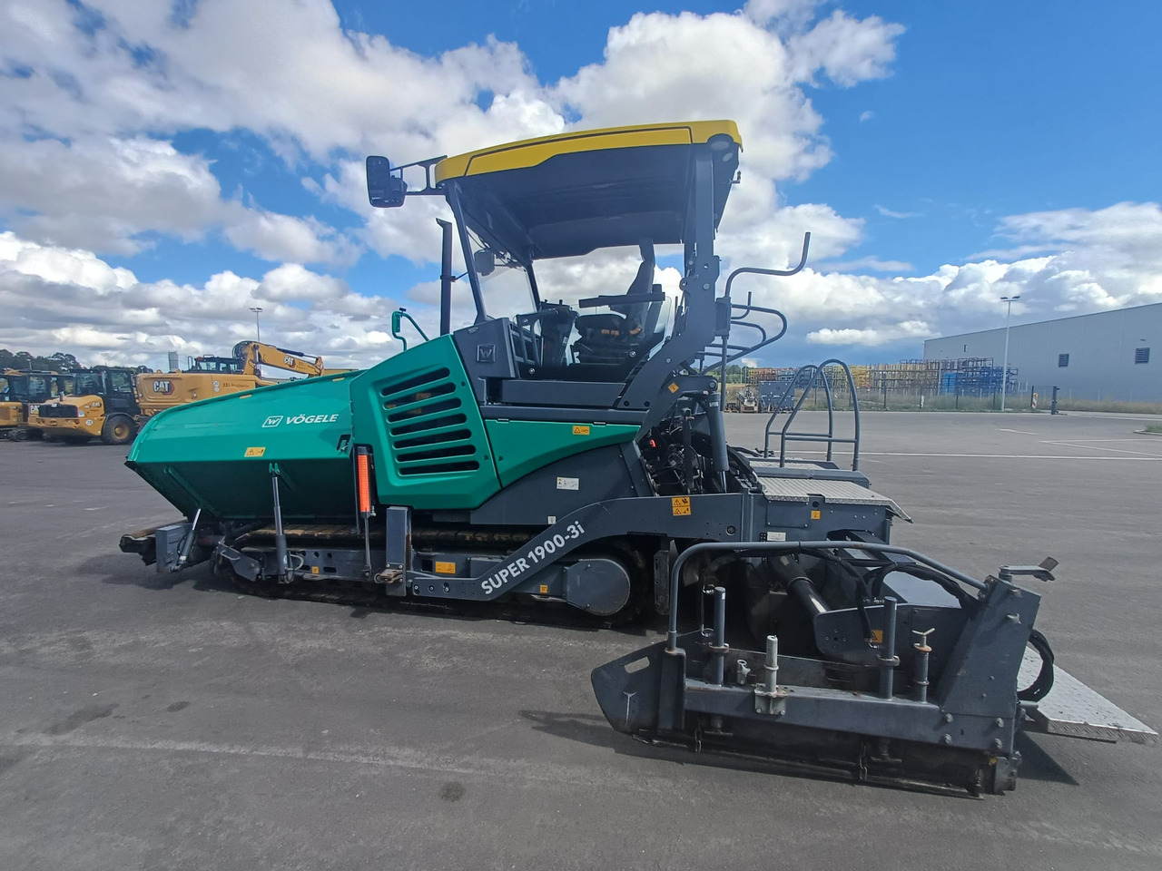VÖGELE SUPER 1900-3i - Asphalt paver: picture 2 VÖGELE SUPER 1900-3i - Asphalt paver: picture 2