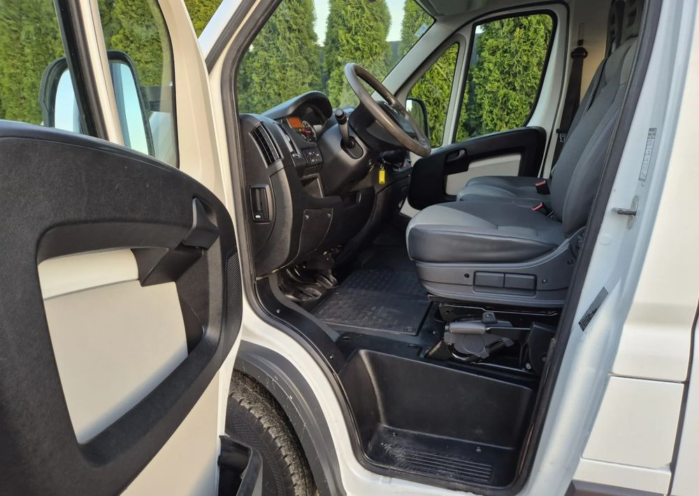 Fiat DUCATO 2.3 150KM / - Combi van: picture 4 Fiat DUCATO 2.3 150KM / - Combi van: picture 4