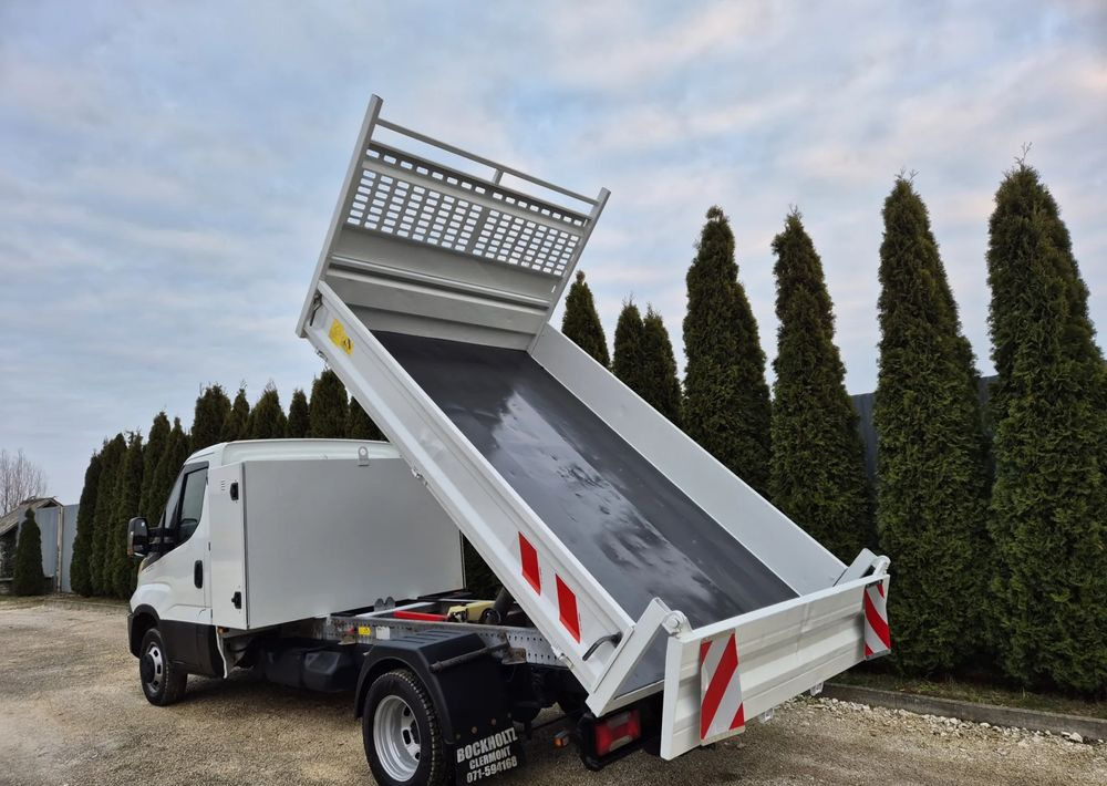 Iveco IVECO 35C17 3.0 170KM *HIMATIC* - Tipper van: picture 3 Iveco IVECO 35C17 3.0 170KM *HIMATIC* - Tipper van: picture 3