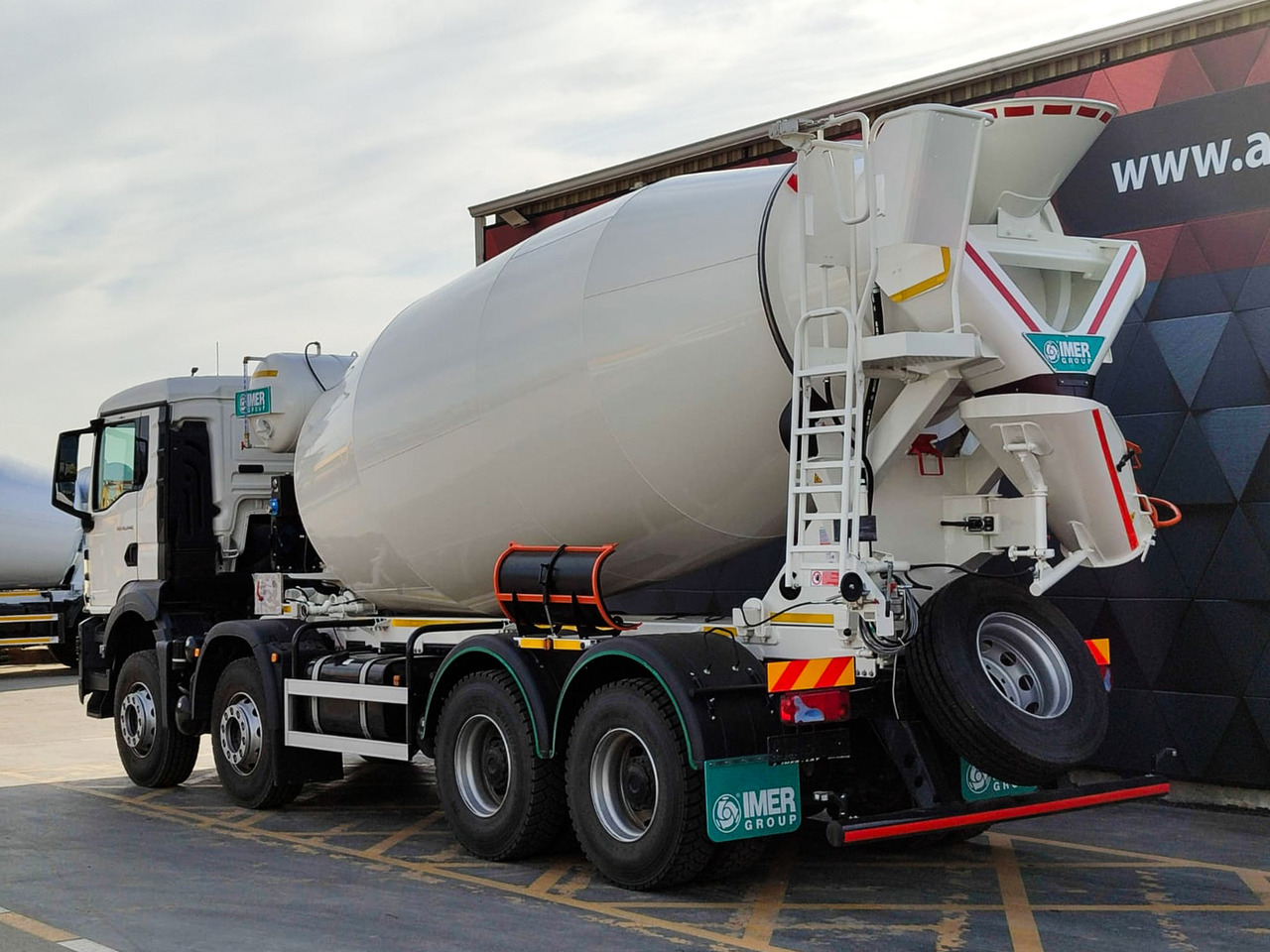 MAN TGS 41.440 - Concrete mixer truck: picture 4 MAN TGS 41.440 - Concrete mixer truck: picture 4