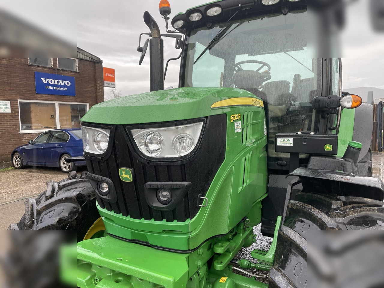 2017 JOHN DEERE 6130R - Farm tractor: picture 3 2017 JOHN DEERE 6130R - Farm tractor: picture 3