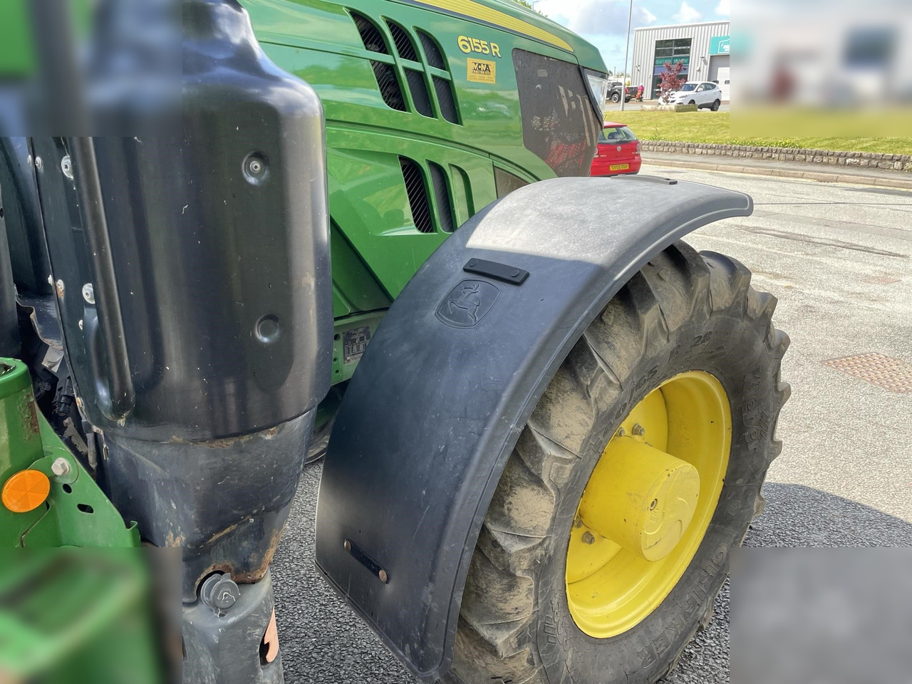 2019 JOHN DEERE 6155R - Farm tractor: picture 3 2019 JOHN DEERE 6155R - Farm tractor: picture 3