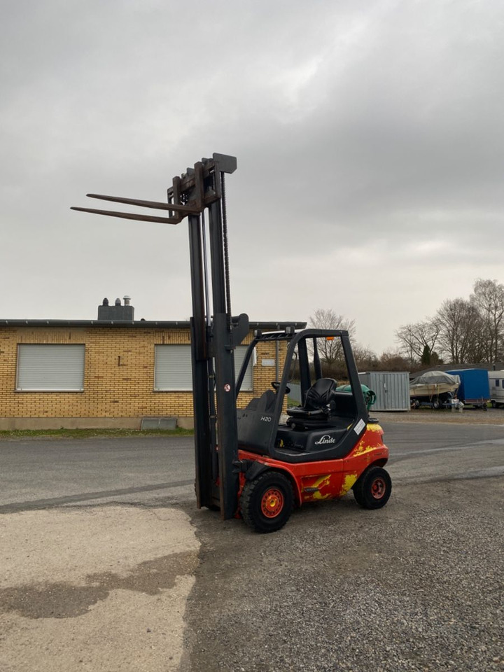 Linde H20T-03 - LPG forklift: picture 1 Linde H20T-03 - LPG forklift: picture 1