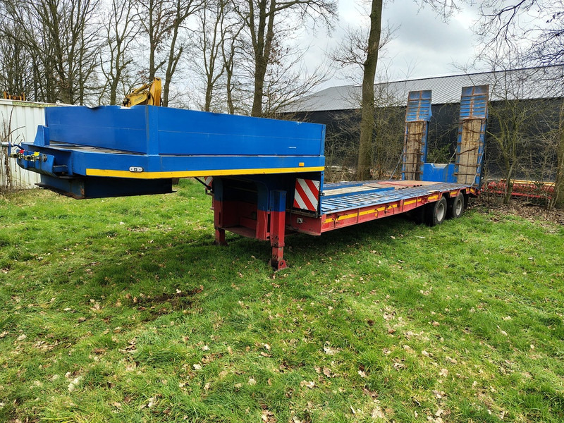 CMJ DIEPLADER - Low loader semi-trailer: picture 2 CMJ DIEPLADER - Low loader semi-trailer: picture 2
