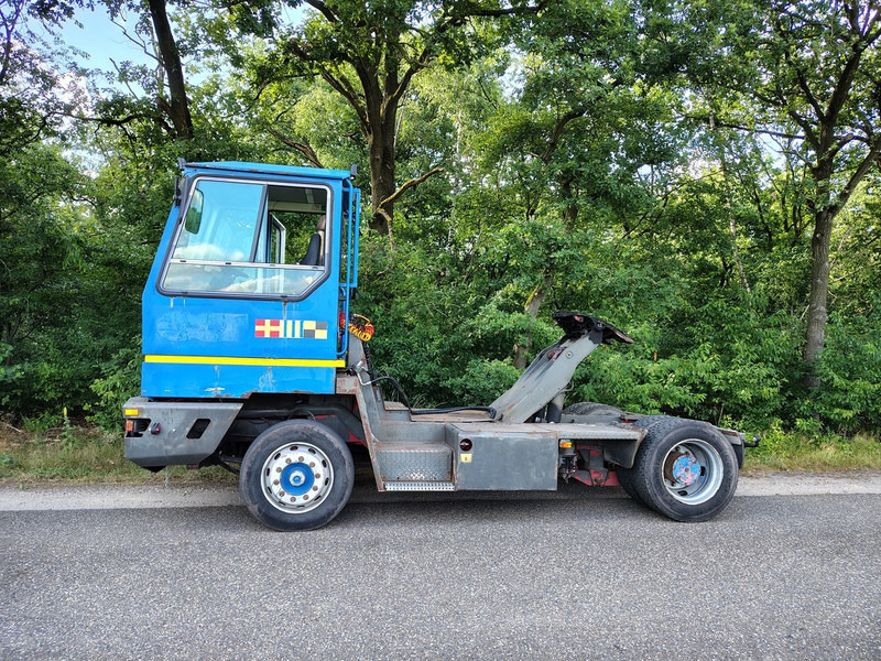 Terberg Yt180 - Terminal tractor: picture 2 Terberg Yt180 - Terminal tractor: picture 2
