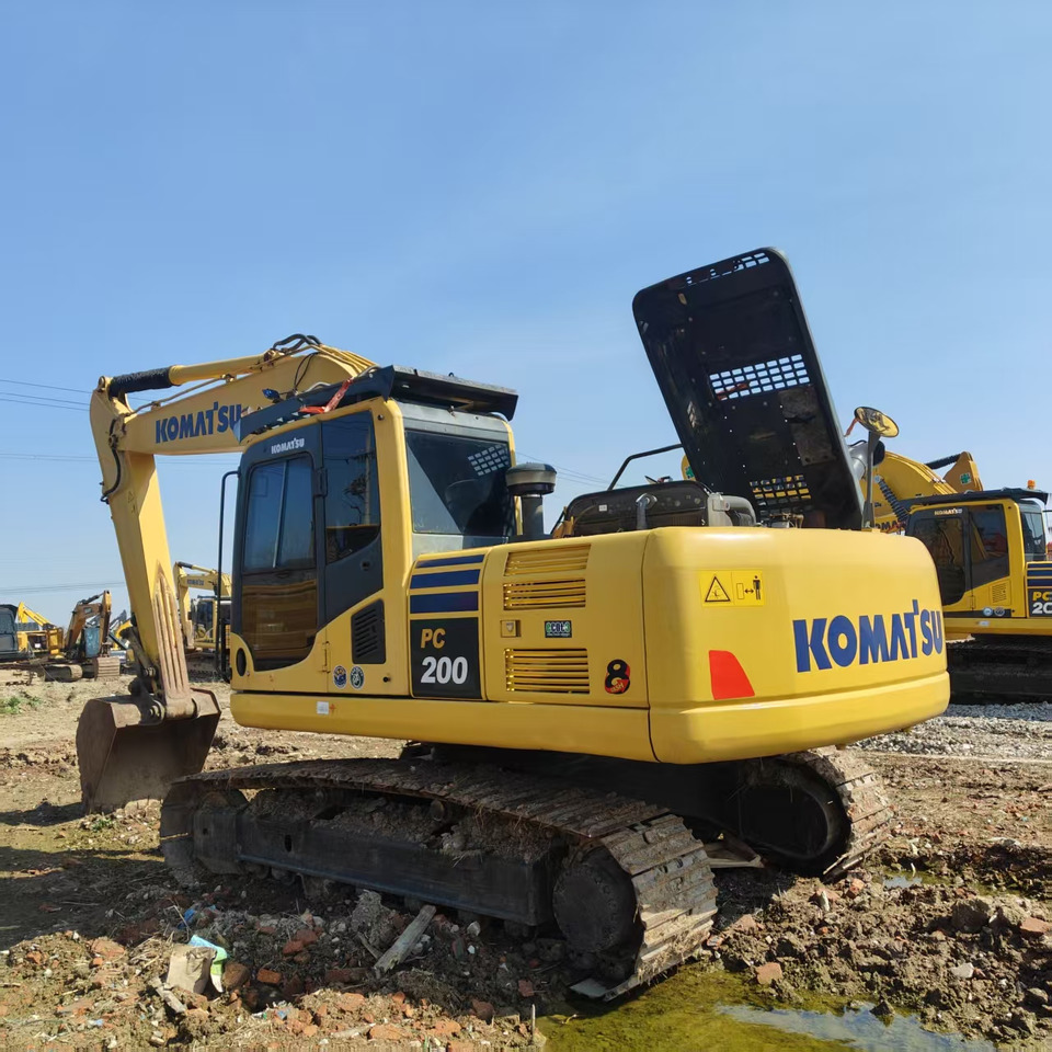 KOMATSU pc200 hot sale 20 tons excavator japan brand - Crawler excavator: picture 1 KOMATSU pc200 hot sale 20 tons excavator japan brand - Crawler excavator: picture 1