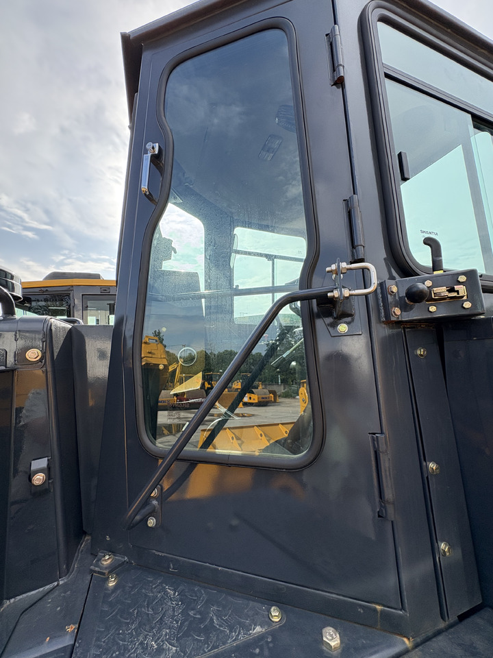 SHANTUI sd22 bulldozer 2024 new machine - Bulldozer: picture 5 SHANTUI sd22 bulldozer 2024 new machine - Bulldozer: picture 5