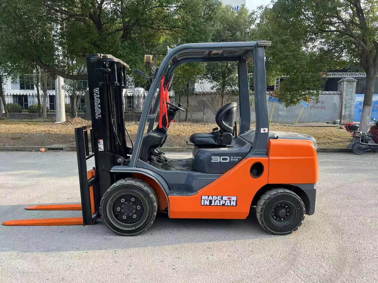 TOYOTA 3 ton 8F used japan brand diesel forklift - Diesel forklift: picture 3 TOYOTA 3 ton 8F used japan brand diesel forklift - Diesel forklift: picture 3