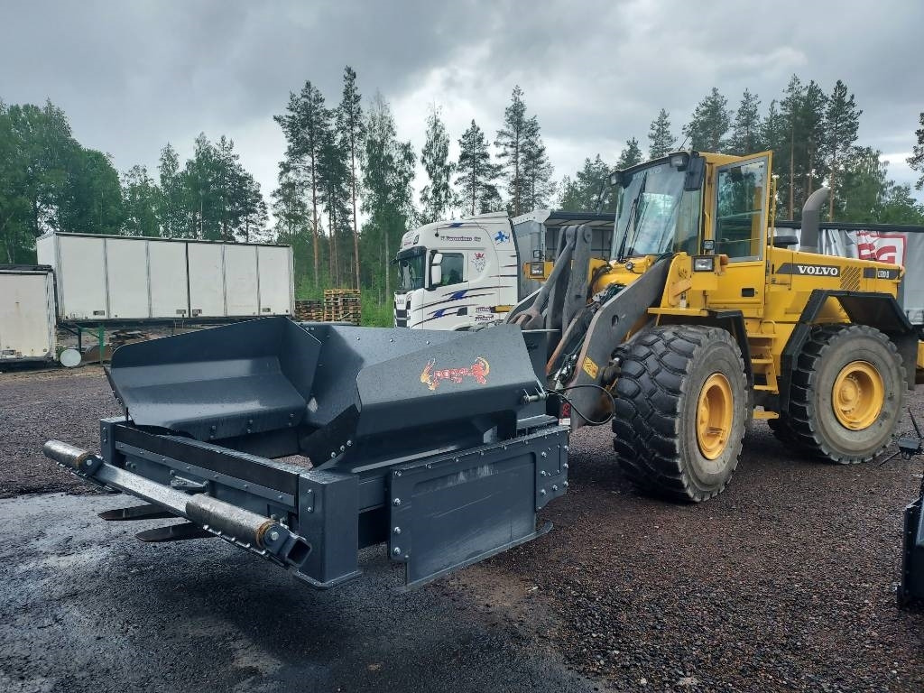 New Grader Reptail TM: picture 6 New Grader Reptail TM: picture 6