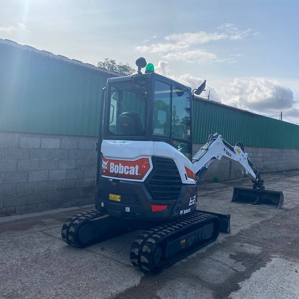 Mini excavator Bobcat E 27z: picture 8 Mini excavator Bobcat E 27z: picture 8