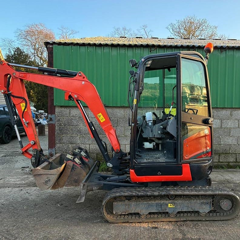 Kubota U27-4 - Mini excavator: picture 2 Kubota U27-4 - Mini excavator: picture 2