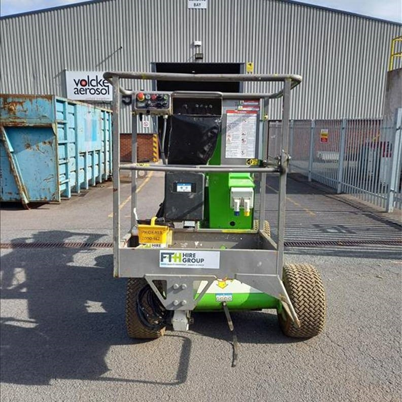 Niftylift HR 12 - Articulated boom: picture 4 Niftylift HR 12 - Articulated boom: picture 4