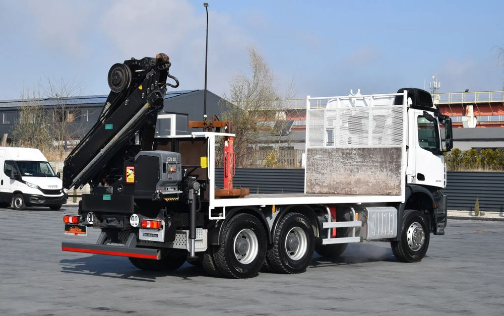Mercedes-Benz AROCS 2636 / 6x4 / HIAB X-HIPRO 192 E-3 / WYSUW x3 / ROTATOR / STEROWANIE RADIOWE / UDT / PODPORY HYDRAULICZNE / AUTOMAT / KAMERA COFANIA / NISKI PRZEBIEG / SPROWADZONY - Dropside/ Flatbed truck, Crane truck: picture 5 Mercedes-Benz AROCS 2636 / 6x4 / HIAB X-HIPRO 192 E-3 / WYSUW x3 / ROTATOR / STEROWANIE RADIOWE / UDT / PODPORY HYDRAULICZNE / AUTOMAT / KAMERA COFANIA / NISKI PRZEBIEG / SPROWADZONY - Dropside/ Flatbed truck, Crane truck: picture 5