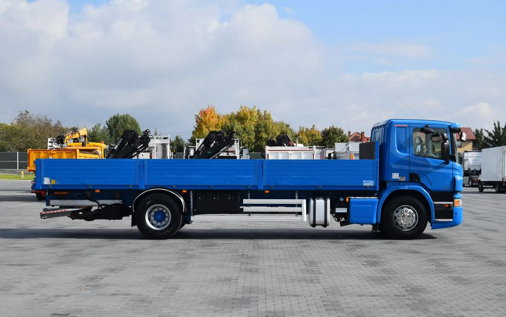 Scania P250 / EURO 6 / SKRZYNIA 7.8 M / WINDA DHOLLANDIA / PODUSZKI NA TYLNEJ OSI / RETARDER / KLIMA / TEMPOMAT / SERWISOWANY / SPROWADZONY - Dropside/ Flatbed truck: picture 4 Scania P250 / EURO 6 / SKRZYNIA 7.8 M / WINDA DHOLLANDIA / PODUSZKI NA TYLNEJ OSI / RETARDER / KLIMA / TEMPOMAT / SERWISOWANY / SPROWADZONY - Dropside/ Flatbed truck: picture 4