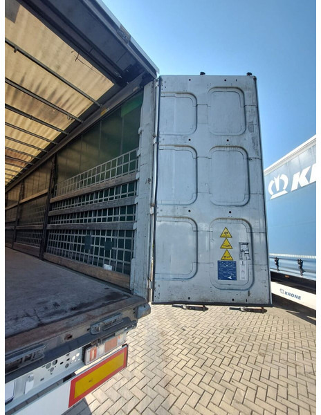 Curtainsider semi-trailer Krone SD: picture 11