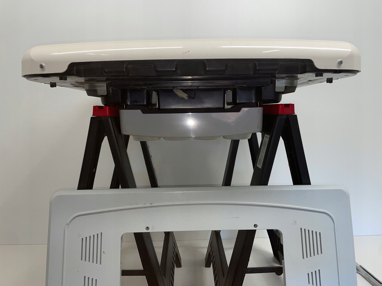 KLIMATYZACJA POSTOJOWA PILOT SLIMCOOL FACTORY PREP DAF SCANIA MC1507523 - A/C compressor for Truck: picture 5 KLIMATYZACJA POSTOJOWA PILOT SLIMCOOL FACTORY PREP DAF SCANIA MC1507523 - A/C compressor for Truck: picture 5