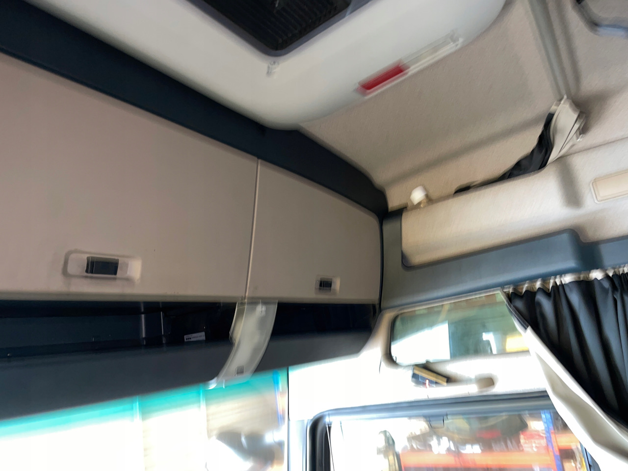 KOMPLETNA KABINA MAN TGX XXL EURO 6 LIFT - Cab for Truck: picture 3 KOMPLETNA KABINA MAN TGX XXL EURO 6 LIFT - Cab for Truck: picture 3