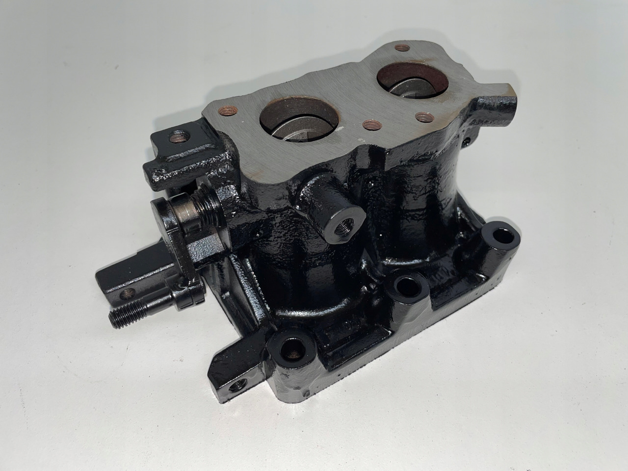 PRZEPUSTNICA RECYRKULATOR MAN TGS TGX EURO 6 - Air intake system for Truck: picture 1 PRZEPUSTNICA RECYRKULATOR MAN TGS TGX EURO 6 - Air intake system for Truck: picture 1