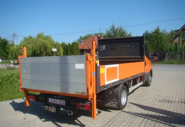 Iveco DAILY 35 C 15 WINDA 750KG 3.5T NA HAKU - Flatbed van: picture 5 Iveco DAILY 35 C 15 WINDA 750KG 3.5T NA HAKU - Flatbed van: picture 5