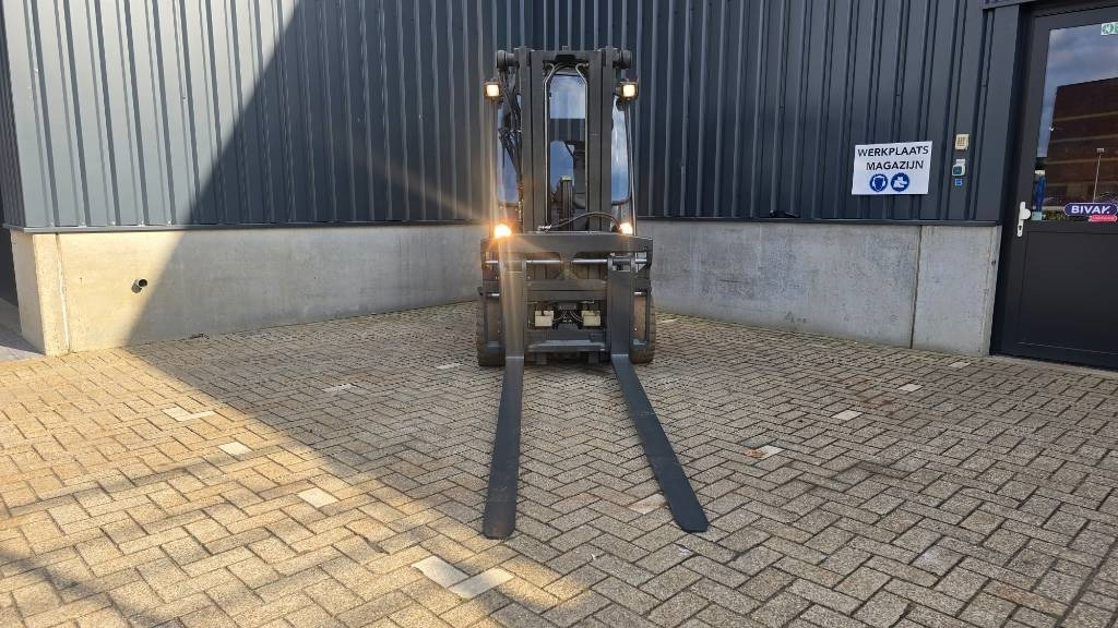Linde E35 - Electric forklift: picture 2 Linde E35 - Electric forklift: picture 2