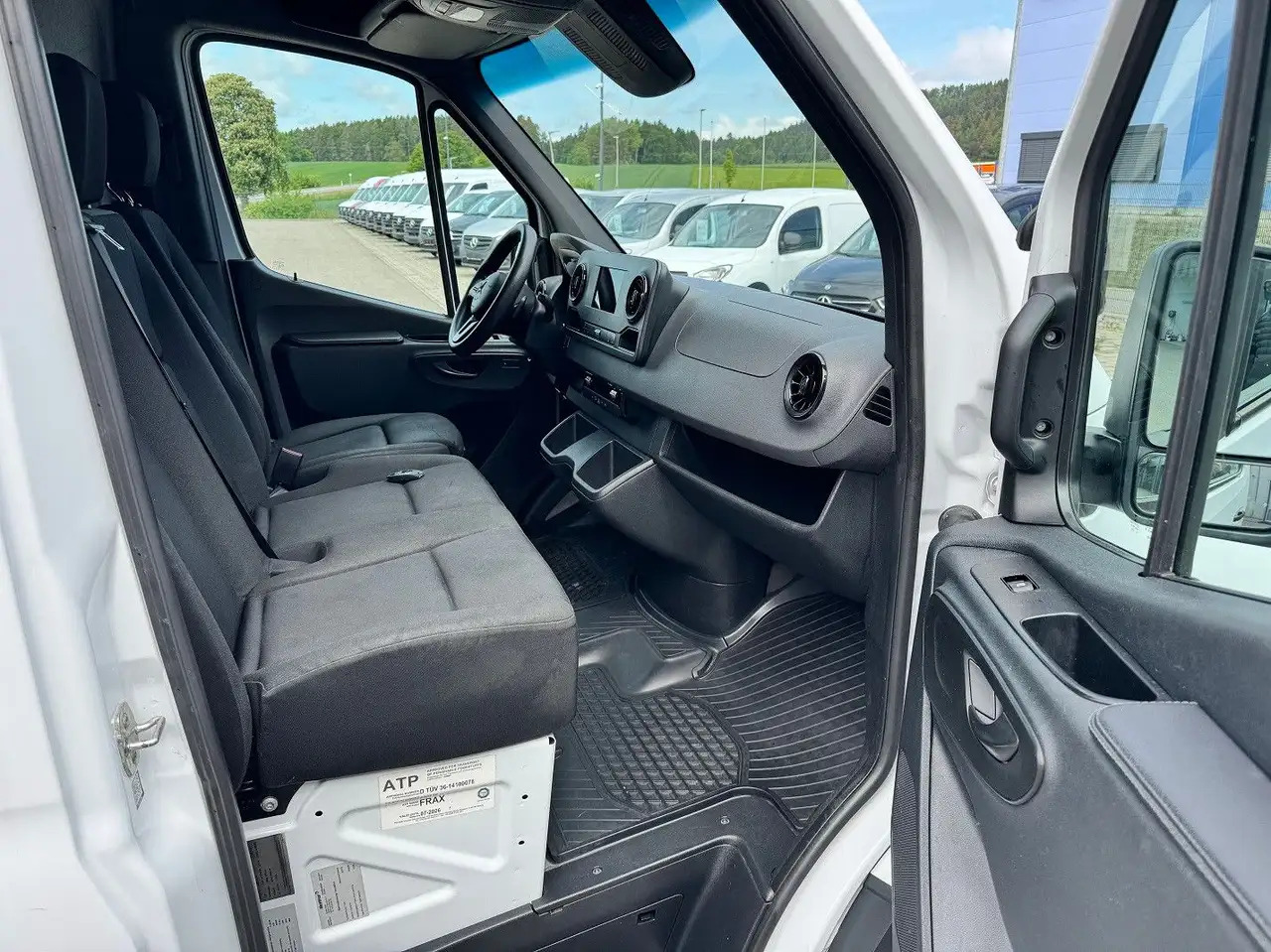 Mercedes-Benz Sprinter 316 CDI Lang Hoch Frischdienst Kerstner leasing Mercedes-Benz Sprinter 316 CDI Lang Hoch Frischdienst Kerstner: picture 10 Mercedes-Benz Sprinter 316 CDI Lang Hoch Frischdienst Kerstner leasing Mercedes-Benz Sprinter 316 CDI Lang Hoch Frischdienst Kerstner: picture 10