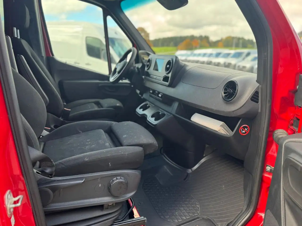 Mercedes-Benz Sprinter 317 CDI Maxi Lang Mixto AHK 3,5t MBUX leasing Mercedes-Benz Sprinter 317 CDI Maxi Lang Mixto AHK 3,5t MBUX: picture 9