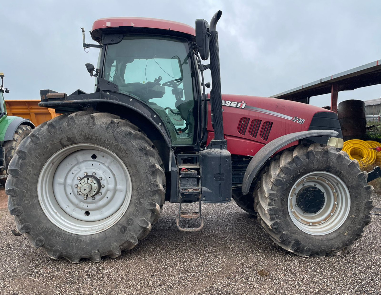 Farm tractor Case IH PUMA 215: picture 6 Farm tractor Case IH PUMA 215: picture 6