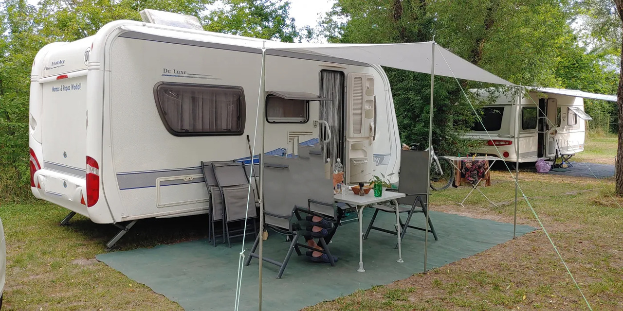 Caravan Wohnwagen Hobby De Luxe 460 LU: picture 19 Caravan Wohnwagen Hobby De Luxe 460 LU: picture 19