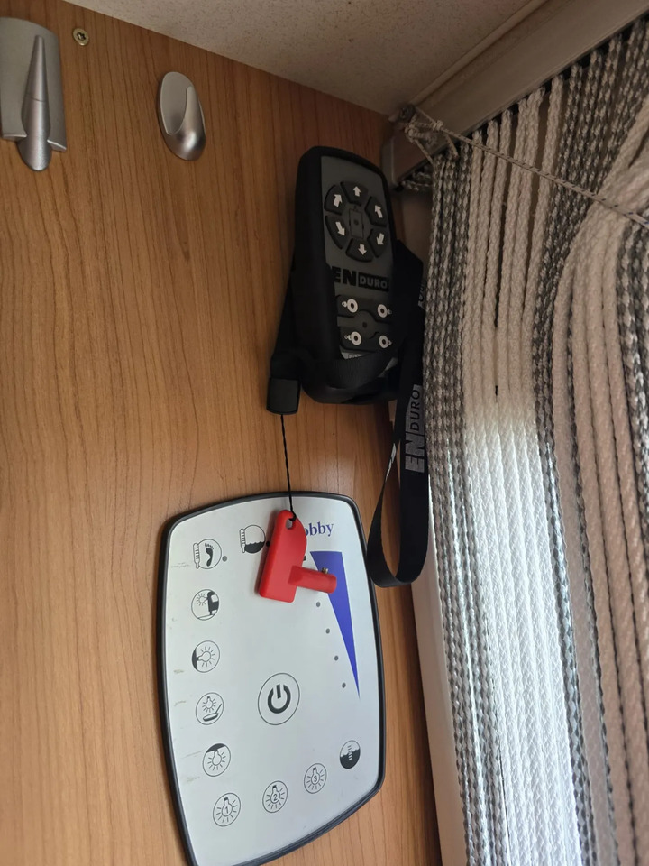 Caravan Wohnwagen Hobby De Luxe 460 LU: picture 14 Caravan Wohnwagen Hobby De Luxe 460 LU: picture 14