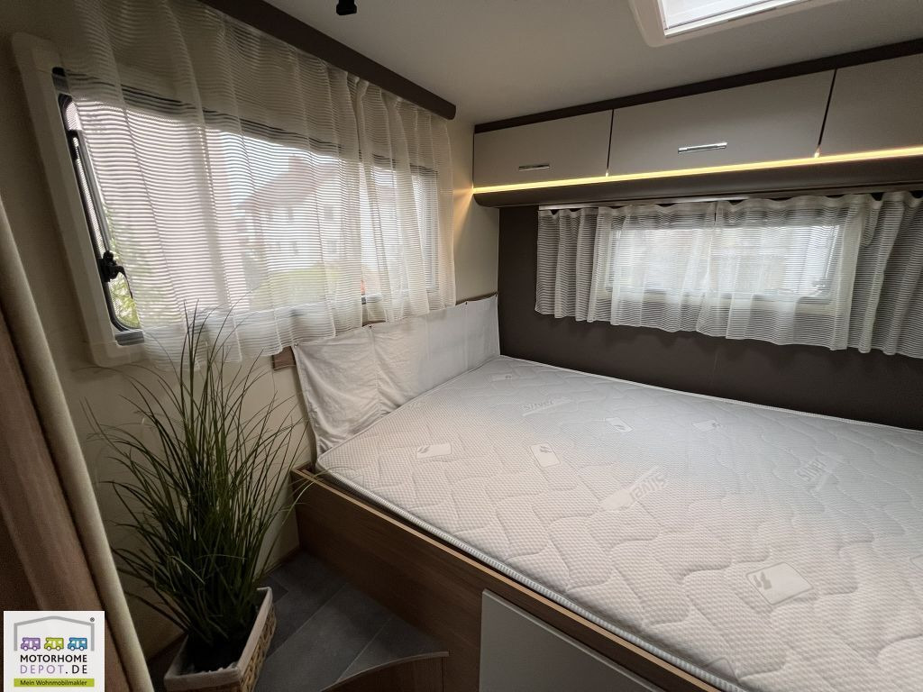 Ahorn Alaska TD Plus Aufl. 4to & Luftfed. & Hubbett - Semi-integrated motorhome: picture 5 Ahorn Alaska TD Plus Aufl. 4to & Luftfed. & Hubbett - Semi-integrated motorhome: picture 5