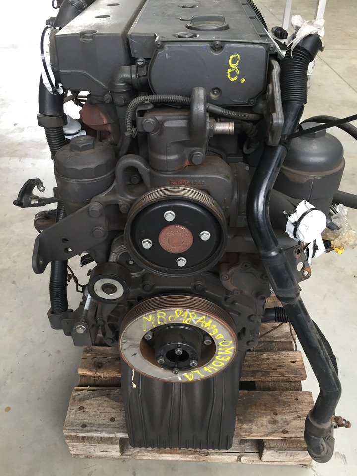 ---Gebrauchter Motor MB Atego 818, Motortyp: OM 904 LA, Euro 4 - Engine for Truck: picture 1 ---Gebrauchter Motor MB Atego 818, Motortyp: OM 904 LA, Euro 4 - Engine for Truck: picture 1