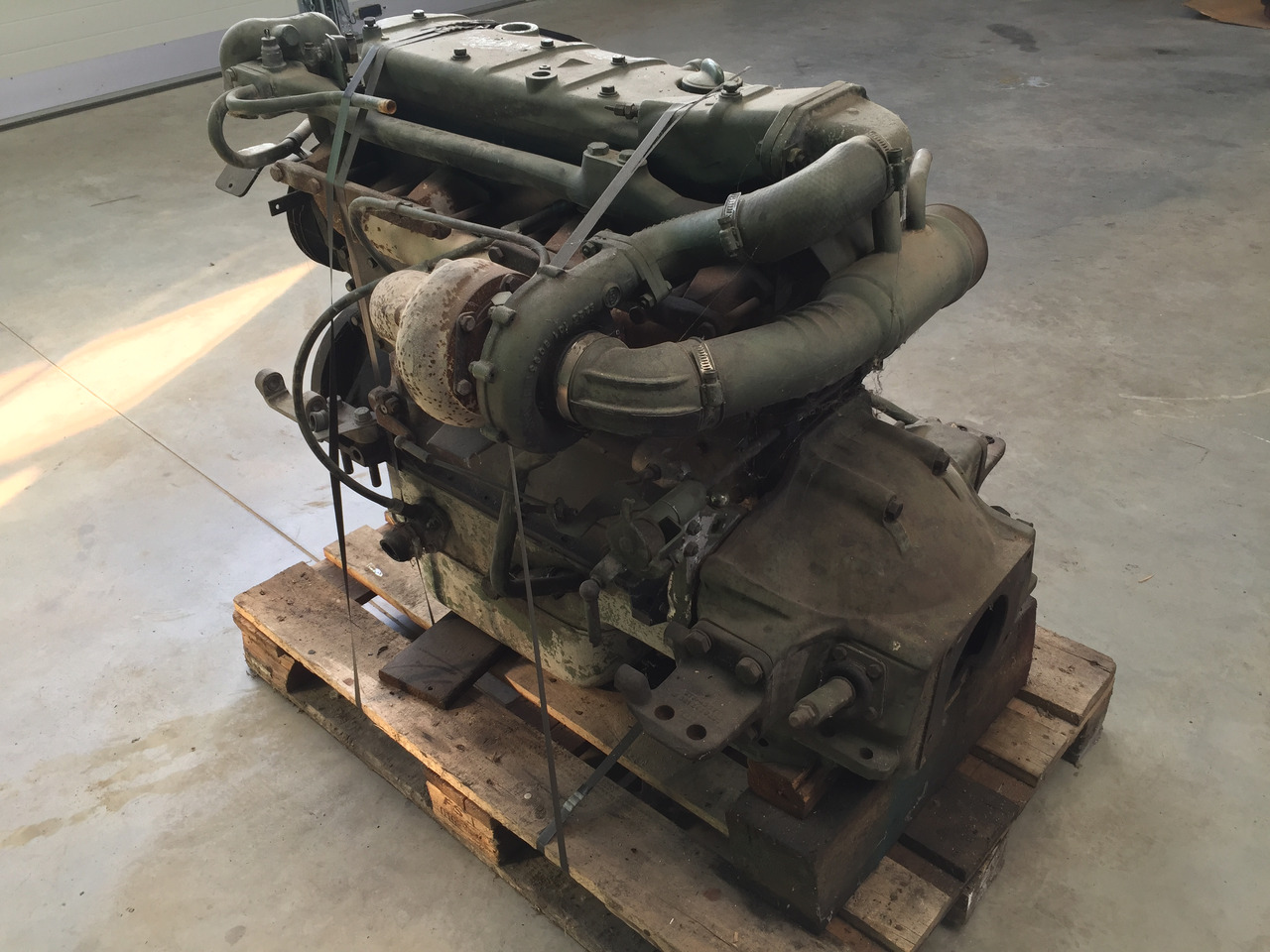 Gebrauchter Motor MB, Motortyp: OM 352 LA, Artikel - Nr. : 81.99999 - 9999 - Engine for Truck: picture 5 Gebrauchter Motor MB, Motortyp: OM 352 LA, Artikel - Nr. : 81.99999 - 9999 - Engine for Truck: picture 5