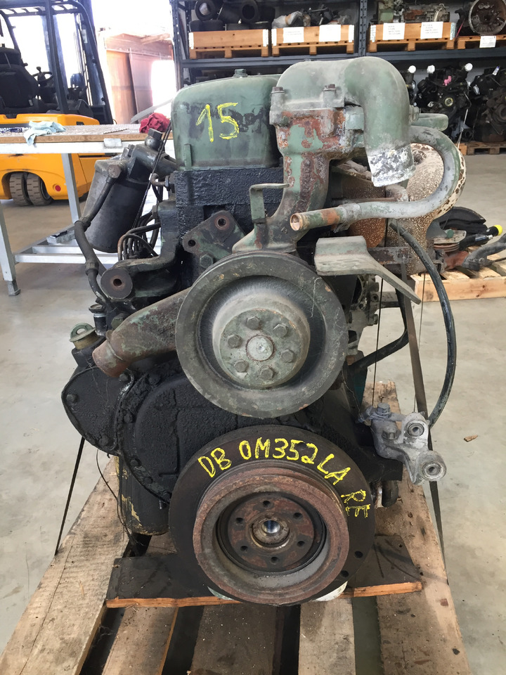 Gebrauchter Motor MB, Motortyp: OM 352 LA, Artikel - Nr. : 81.99999 - 9999 - Engine for Truck: picture 1 Gebrauchter Motor MB, Motortyp: OM 352 LA, Artikel - Nr. : 81.99999 - 9999 - Engine for Truck: picture 1