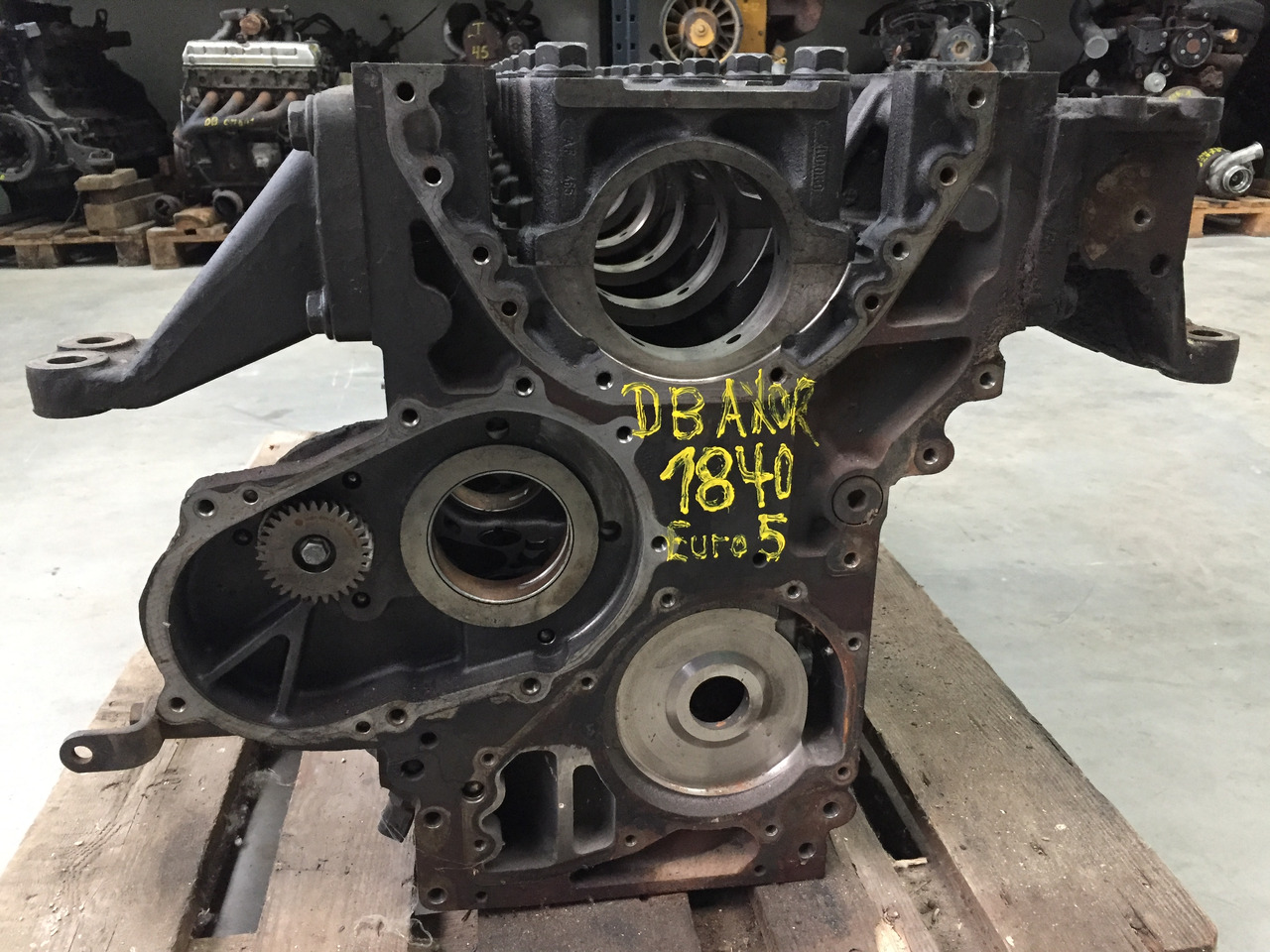 Gebrauchter Motorblock DB Axor 1840, OM 457 LA, Artikel - Nr.: A 460 010 15 08 - Cylinder block for Truck: picture 5 Gebrauchter Motorblock DB Axor 1840, OM 457 LA, Artikel - Nr.: A 460 010 15 08 - Cylinder block for Truck: picture 5