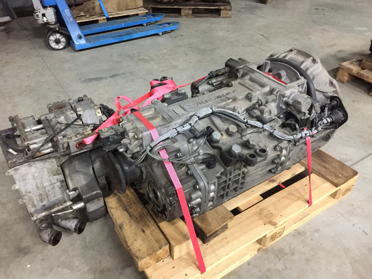 Gearbox for Truck Gebrauchtes Getriebe MB Actros 1846 Typ G 231 16, Artikel -Nr. : A 001 250 36 00: picture 9 Gearbox for Truck Gebrauchtes Getriebe MB Actros 1846 Typ G 231 16, Artikel -Nr. : A 001 250 36 00: picture 9