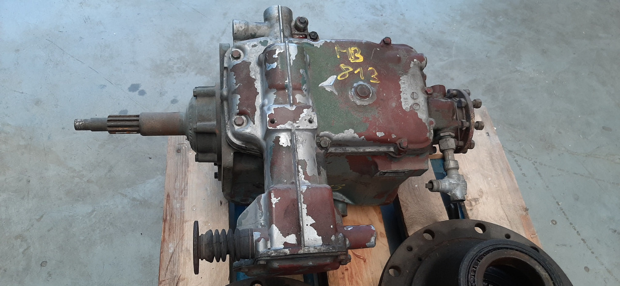 Gebrauchtes MB 813 Getriebe, Typ : G 3 / 60 - 5 / 7,5, Artikel - Nr. : A 318 261 02 05 - Gearbox for Truck: picture 4 Gebrauchtes MB 813 Getriebe, Typ : G 3 / 60 - 5 / 7,5, Artikel - Nr. : A 318 261 02 05 - Gearbox for Truck: picture 4