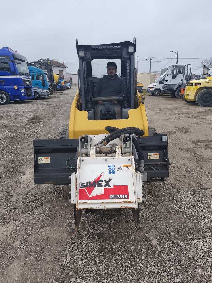 Loader CAT 216, freza, mogučnost najma: picture 9