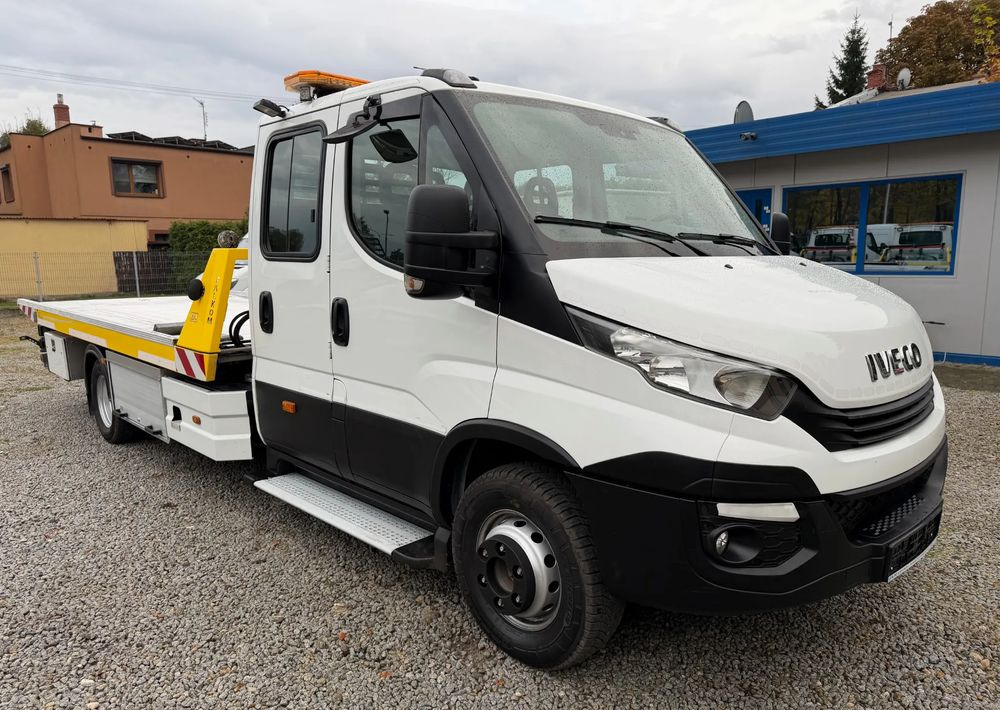 Iveco Daily 70C18 Pomoc drogowa Laweta 2017r Hi-Matic - Tow truck: picture 3 Iveco Daily 70C18 Pomoc drogowa Laweta 2017r Hi-Matic - Tow truck: picture 3