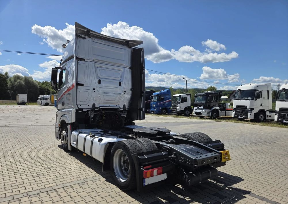 Mercedes-Benz ACTROS 1845 - Tractor unit: picture 2 Mercedes-Benz ACTROS 1845 - Tractor unit: picture 2