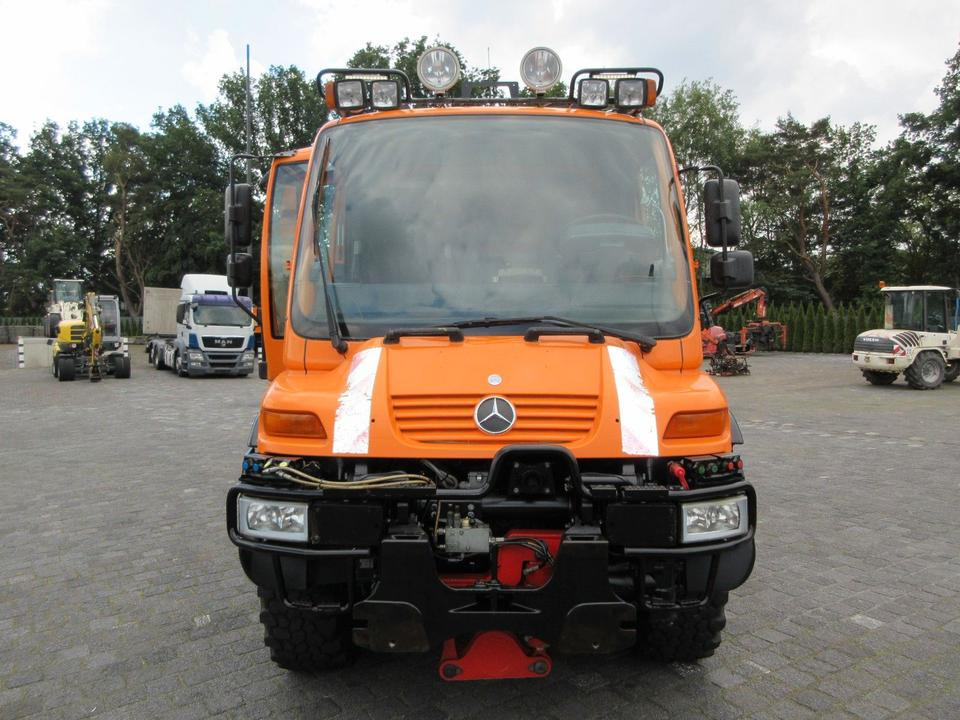 Unimog U 400 Drei-Seiten-Kipp/ Kran Atlas 65.2, Klima, - Tipper: picture 2 Unimog U 400 Drei-Seiten-Kipp/ Kran Atlas 65.2, Klima, - Tipper: picture 2